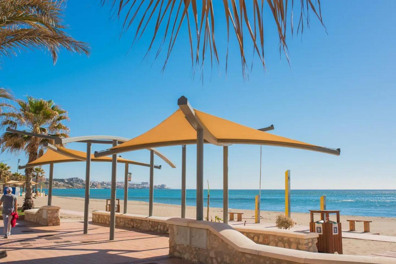 Fuengirola, Primera Linea De Playa Exterior foto