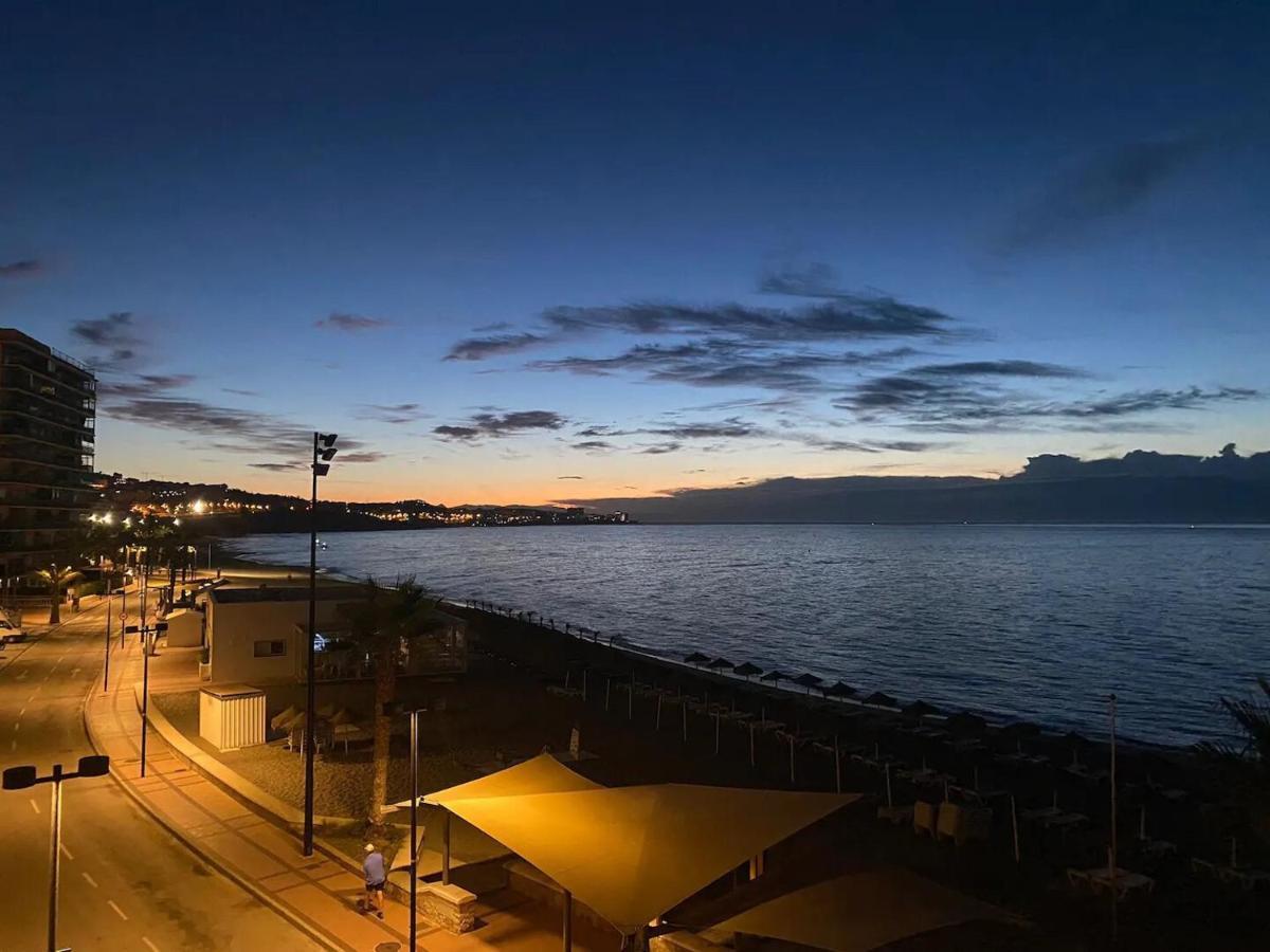 Fuengirola, Primera Linea De Playa Exterior foto
