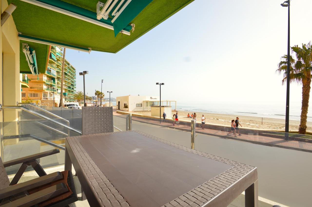 Fuengirola, Primera Linea De Playa Exterior foto